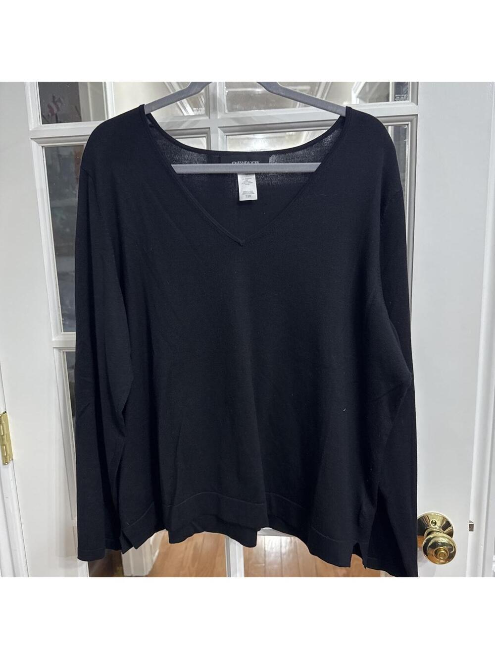 Jones New York Women's Black Jumper